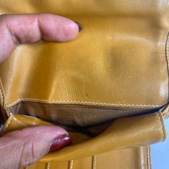 Authentic GUCCI Guccisima Canvas Tan & Brown Leather - Picture 5 of 5